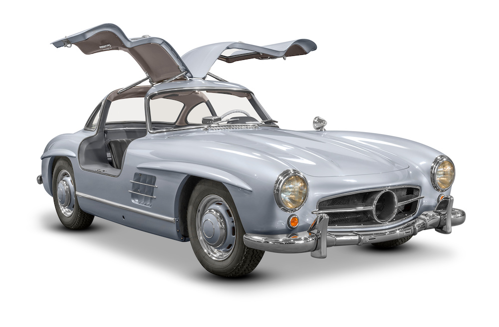 Silver antique car gullwing